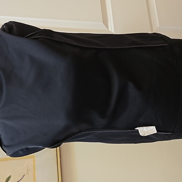 343. Lululemon jacket - Picture 6 of 11